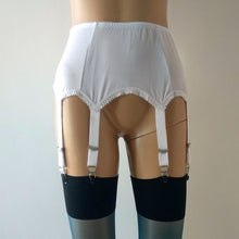 Load image into Gallery viewer, Womens garter